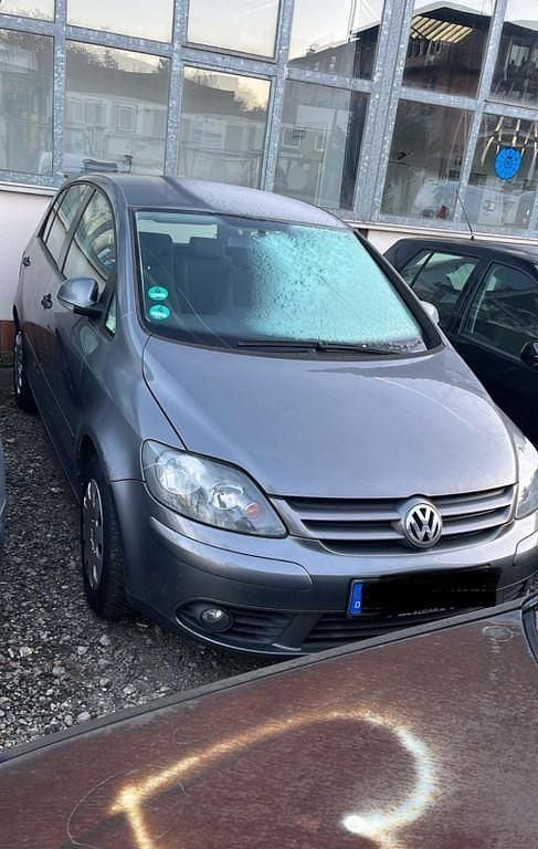Grau Gebraucht 2005 VW Golf Plus Cross Comfortline Van / Kleinbus | 1.350 € (Superpreis) - Bild 1/4