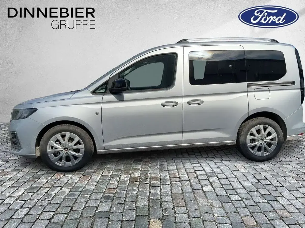 Neu Ford Tourneo Connect Titanium 122 PS (89 kW) 2026 Silber (metallic) Van / Kleinbus