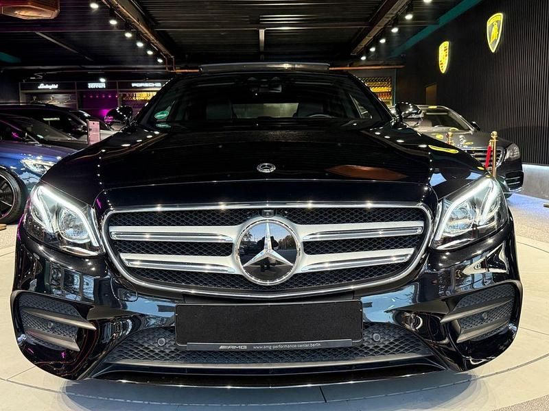 Gebraucht Mercedes E400 AMG 340 PS (250 kW) 2019 Schwarz Limousine
