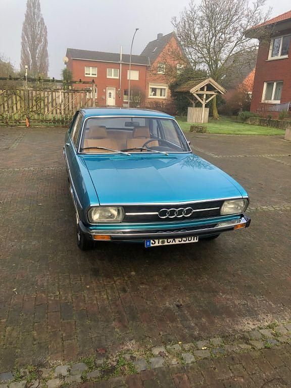 Blau Gebraucht 1976 Audi 100 Limousine | 15.000 € - Bild 1/4