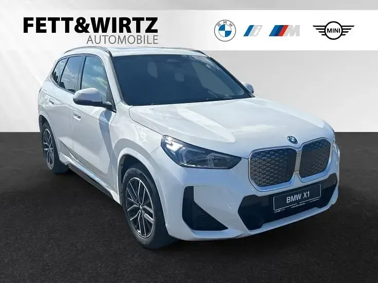Gebraucht BMW iX1 M Sport 150 kW (204 PS) 2026 SUV