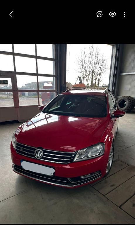 Gebraucht VW Passat Highline 177 PS (130 kW) 2013 Rot Kombi