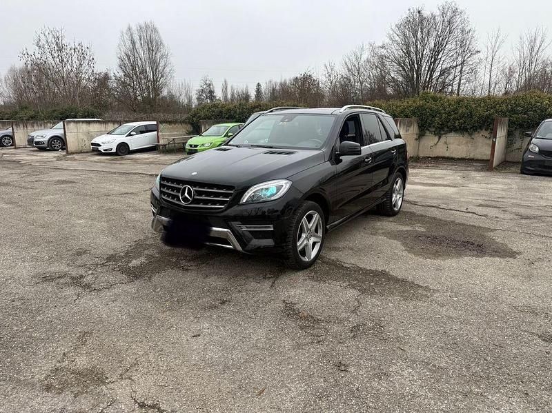 Schwarz Gebraucht 2015 Mercedes ML350 SUV | 17.500 € (Guter Preis) - Bild 1/4