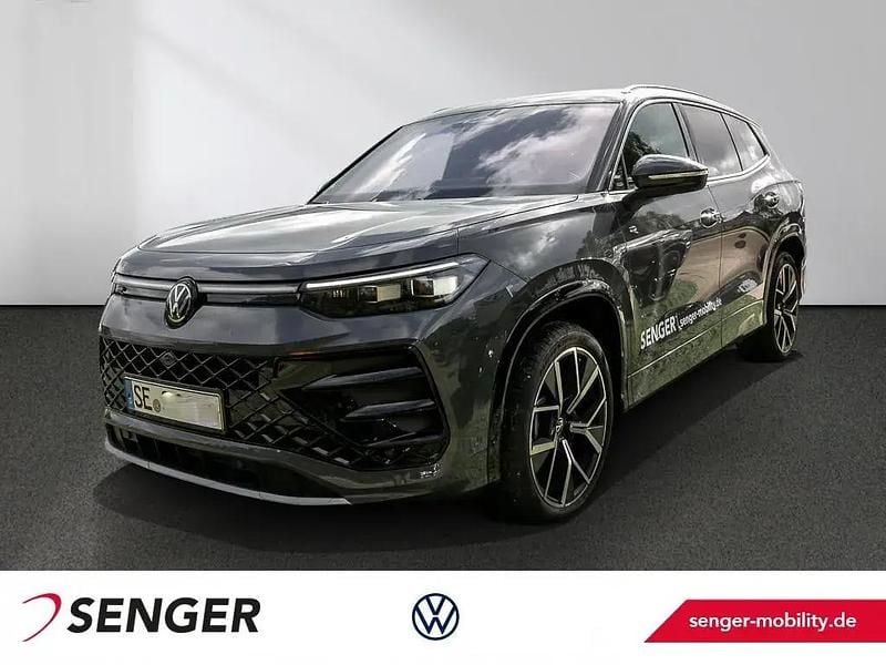 Grau Gebraucht 2025 VW Tayron Comfortline SUV | 55.390 € (Fairer Preis) - Bild 1/1