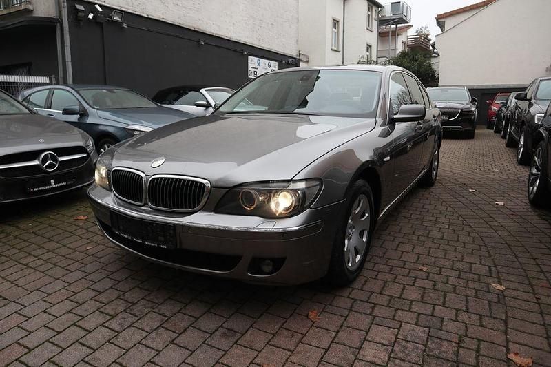 Gebraucht BMW 730 231 PS (169 kW) 2006 Grau Limousine