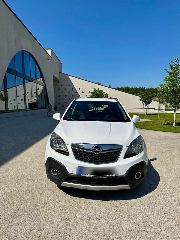 Weiß Gebraucht 2013 Opel Mokka Edition SUV | 6.999 € (Guter Preis) - Bild 1/4