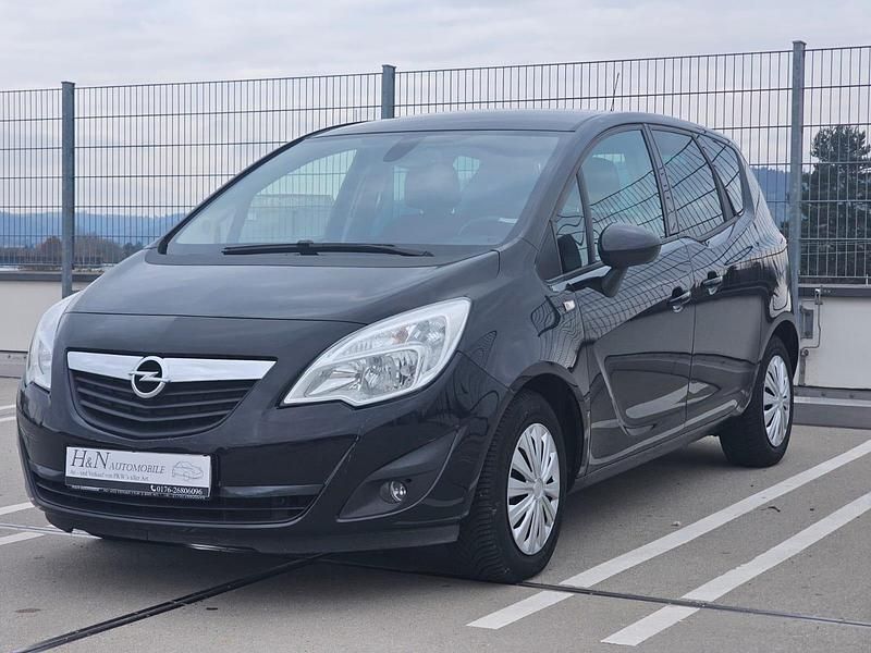 Gebraucht Opel Meriva Design Edition 101 PS (74 kW) 2011 Schwarz Van / Kleinbus