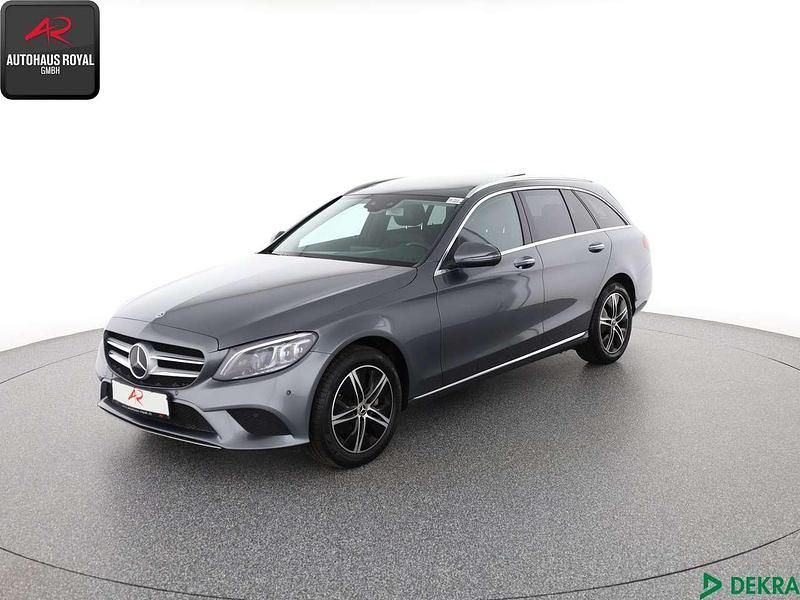 Selenitgrau Gebraucht 2020 Mercedes C220 Avantgarde Kombi | 27.880 € (Fairer Preis) - Bild 1/4