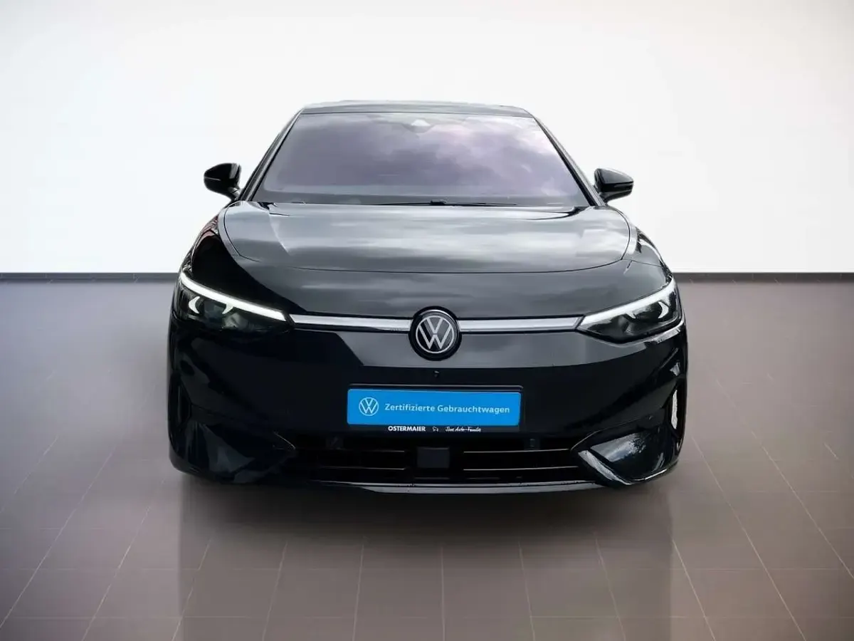 Gebraucht VW ID.7 Pro 210 kW (286 PS) 2025 Grenadillschwarz Limousine