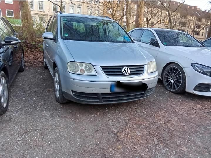Gebraucht VW Touran 105 PS (77 kW) 2004 Silber Van / Kleinbus