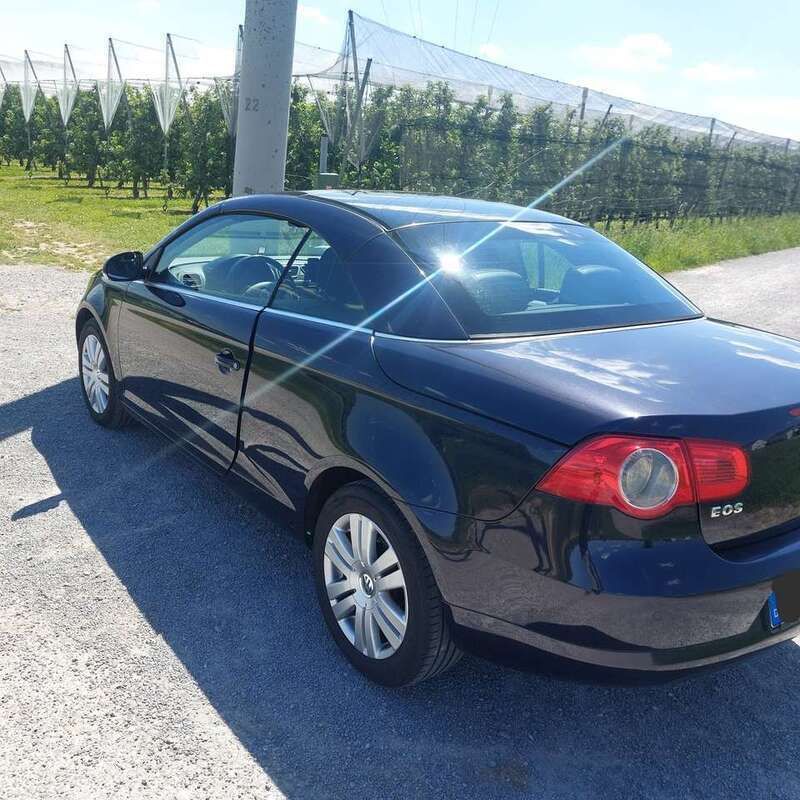 Blau Gebraucht 2007 VW Eos Cabrio | 4.850 € (Guter Preis) - Bild 1/4