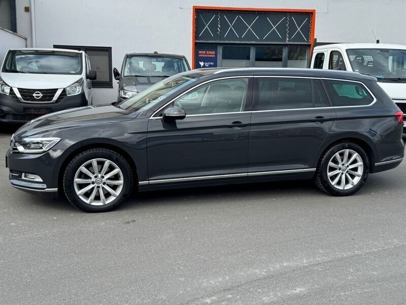 Grau Gebraucht 2015 VW Passat Highline Limousine | 14.299 € (Etwas zu teuer) - Bild 1/4