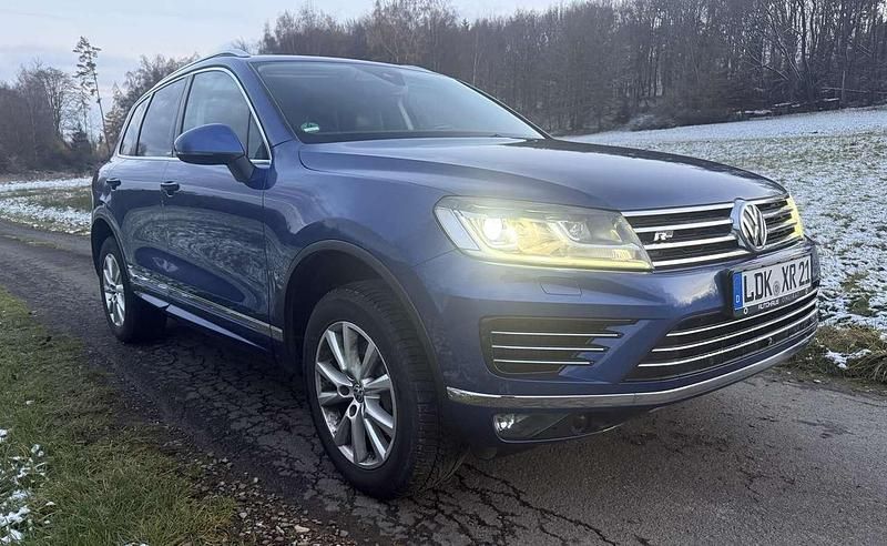 Blau Gebraucht 2017 VW Touareg Edition SUV | 18.000 € (Guter Preis) - Bild 1/4