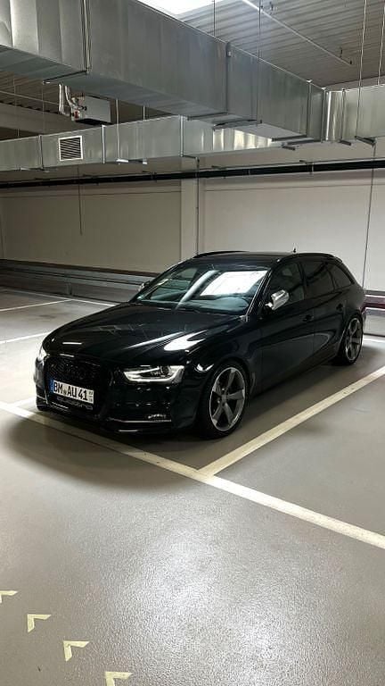 Gebraucht Audi S4 Ambiente 445 PS (327 kW) 2012 Schwarz Kombi