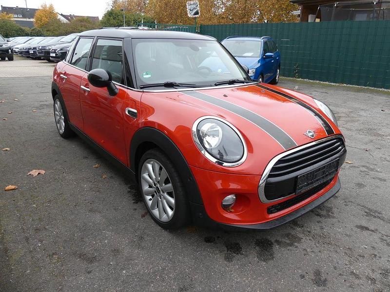 Gebraucht Mini Cooper D 116 PS (85 kW) 2018 Orange Kleinwagen