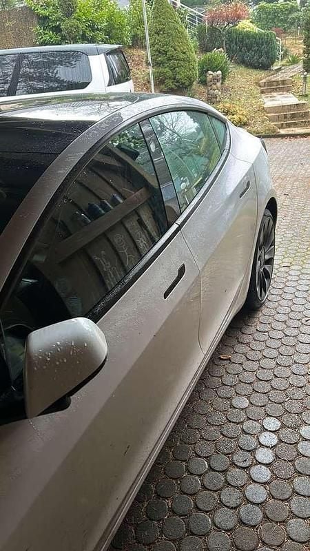 Gebraucht Tesla Model 3 Performance 392 kW (534 PS) 2023 Weiß Limousine