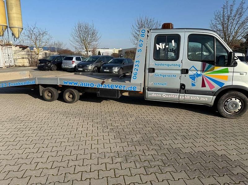 Gebraucht Renault Master 136 PS (100 kW) 2005 Silber Van / Kleinbus