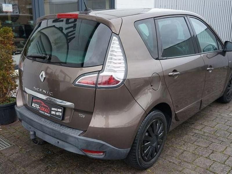 Gebraucht Renault Scénic III 125 PS (91 kW) 2013 Braun Limousine