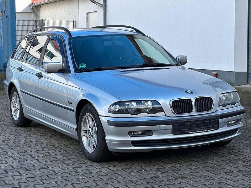 Silber Gebraucht 2000 BMW 318 Limousine | 2.500 € (Guter Preis) - Bild 1/4