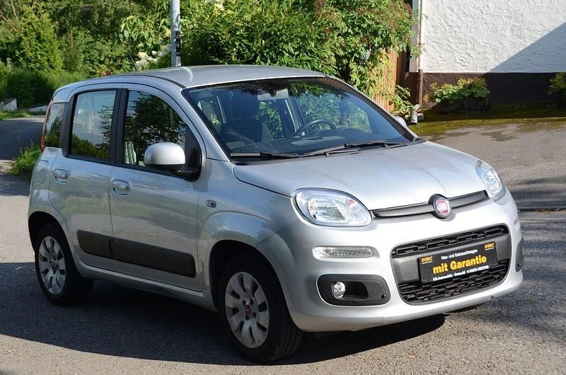 Argento grau (metallic) Gebraucht 2018 Fiat Panda Kleinwagen | 8.999 € (Guter Preis) - Bild 1/4