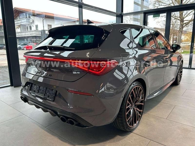 Gebraucht Cupra Leon VZ 300 PS (220 kW) 2022 Graphene grau Limousine