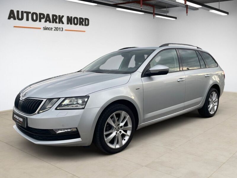 Silber Gebraucht 2018 Skoda Octavia Clever Kombi | 12.299 € (Guter Preis) - Bild 1/4