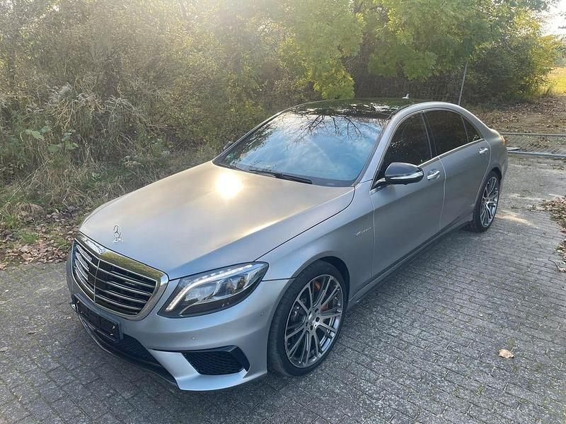 Grau Gebraucht 2017 Mercedes S63 AMG AMG Limousine | 52.900 € (Superpreis) - Bild 1/4