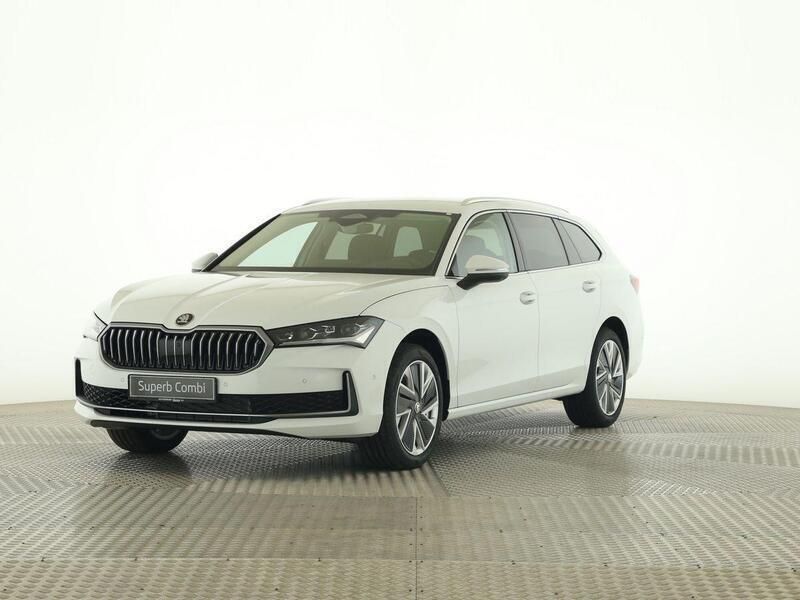 Gebraucht Skoda Superb Selection 150 PS (110 kW) 2022 Andere farbe Kombi