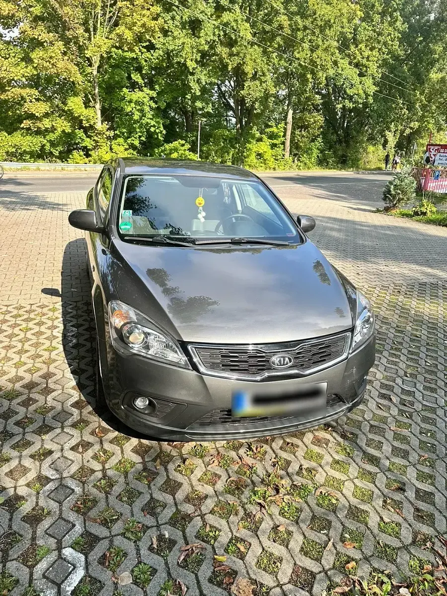 Gebraucht Kia Ceed 2012 Grau Kleinwagen