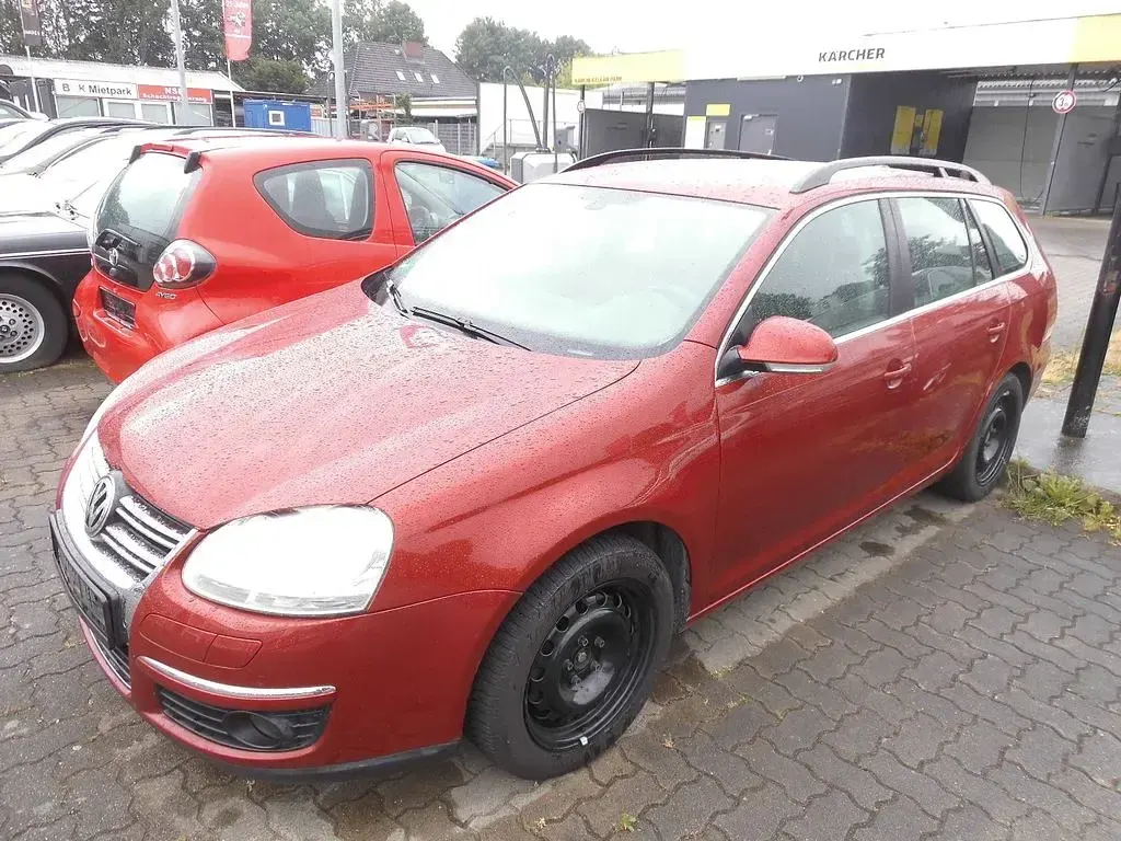 Gebraucht VW Golf VI Comfortline 160 PS (117 kW) 2009 Red spice Kleinwagen