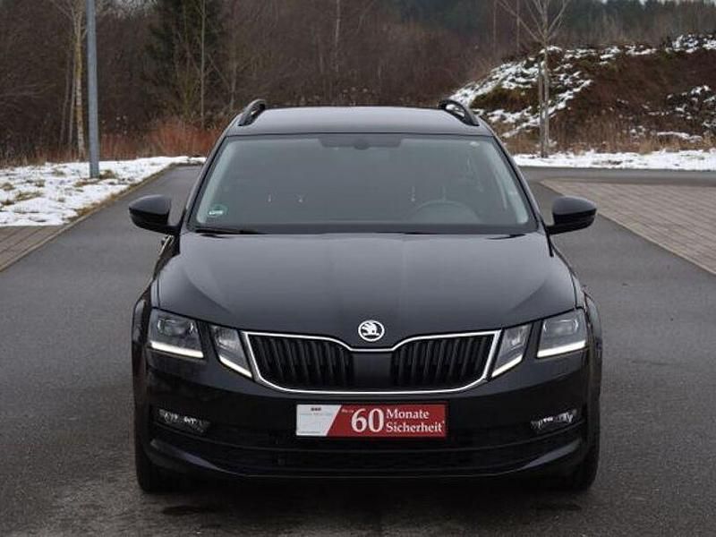 Gebraucht Skoda Octavia Drive 150 PS (110 kW) 2017 Schwarz Kombi