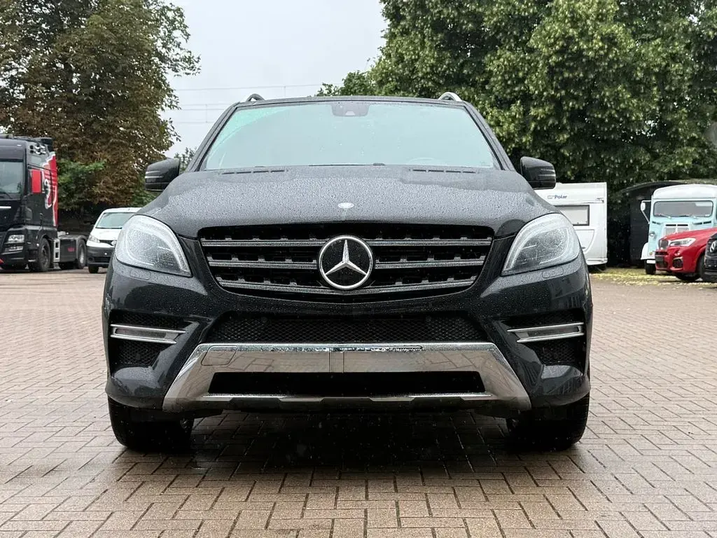 Gebraucht Mercedes ML350 AMG 258 PS (189 kW) 2014 Schwarz SUV