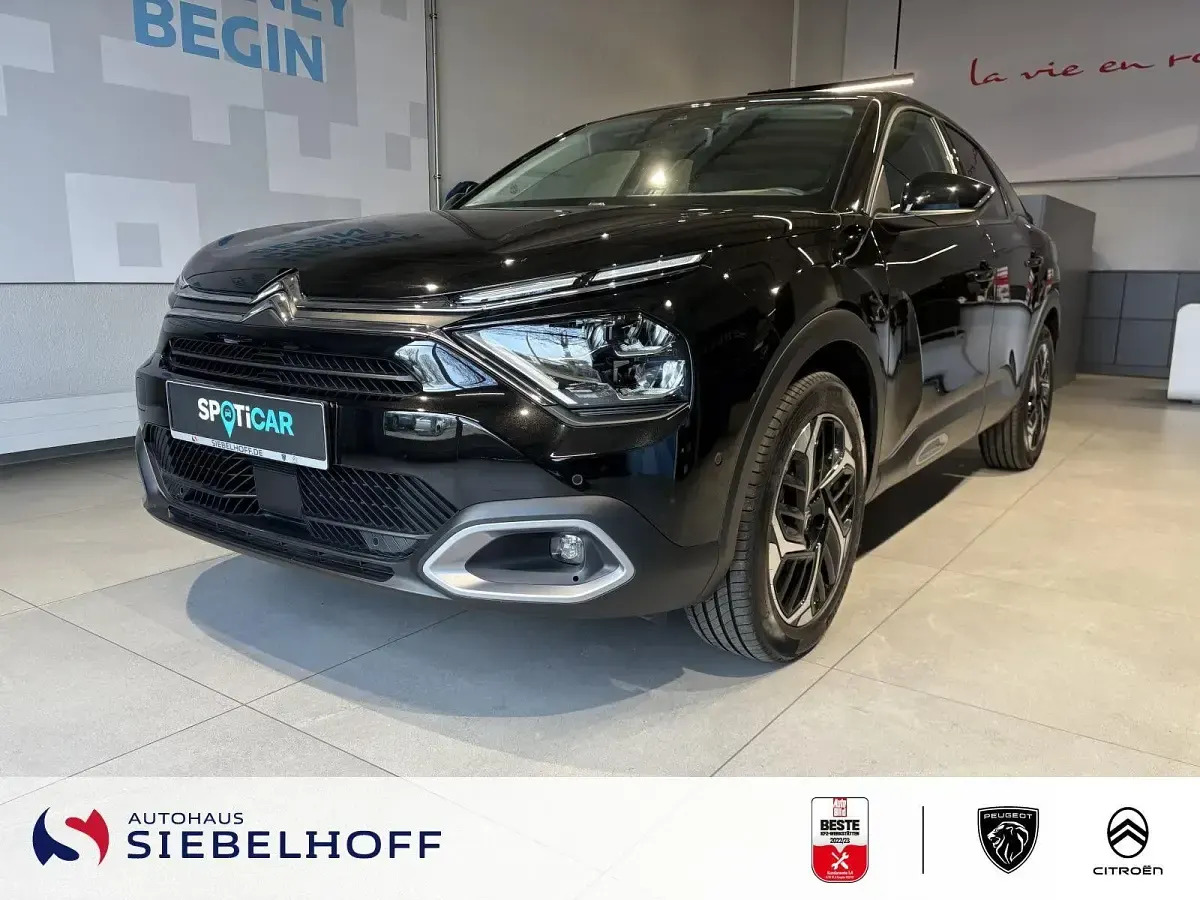 Gebraucht Citroën C4 PureTech 131 PS (96 kW) 2023 Perlanera schwarz Limousine