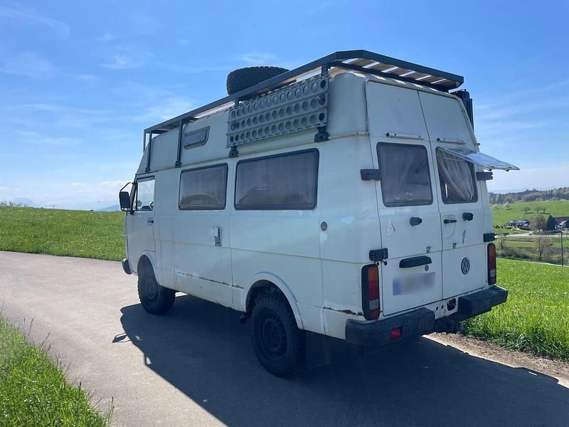 Second-hand VW LT 95 CP (69 kW) 1995 Alb Monovolum
