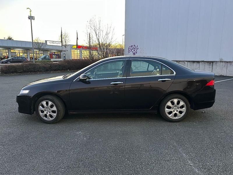 Gebraucht Honda Accord Sport 140 PS (102 kW) 2007 Braun Limousine