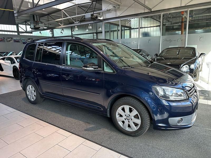 Gebraucht VW Touran Style 140 PS (102 kW) 2011 Blau Van / Kleinbus