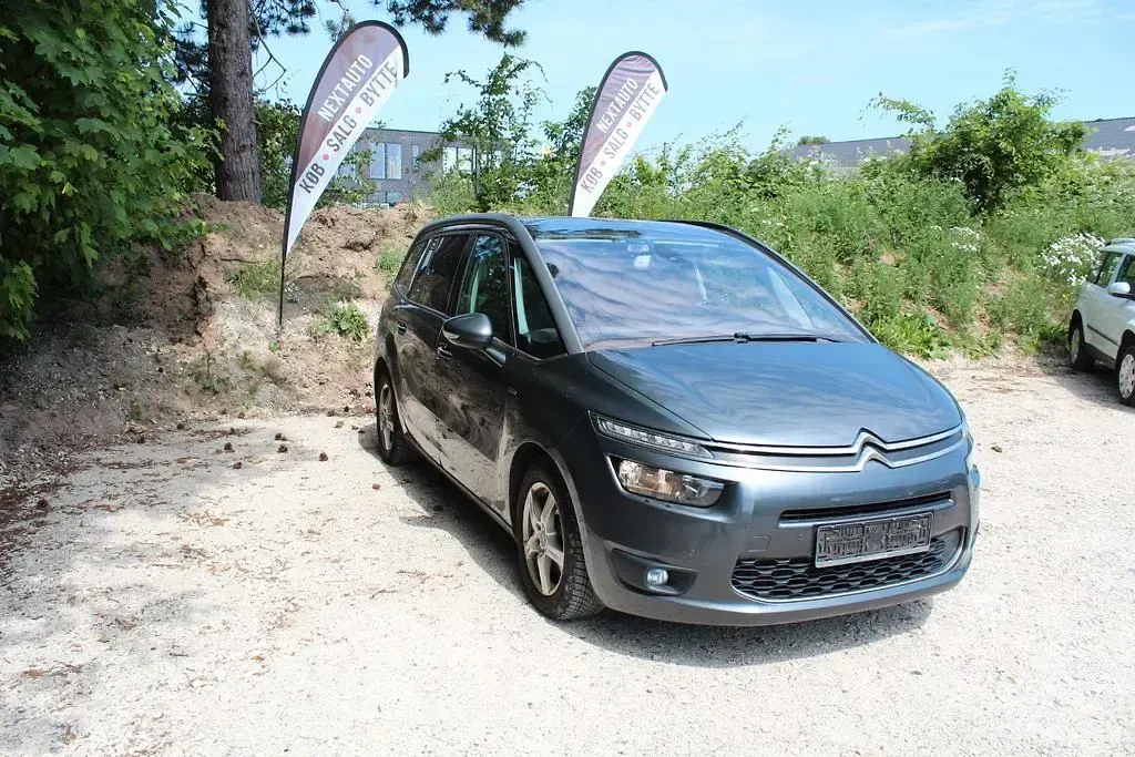 Gebraucht Citroën C4 Exclusive 150 PS (110 kW) 2016 Grau SUV