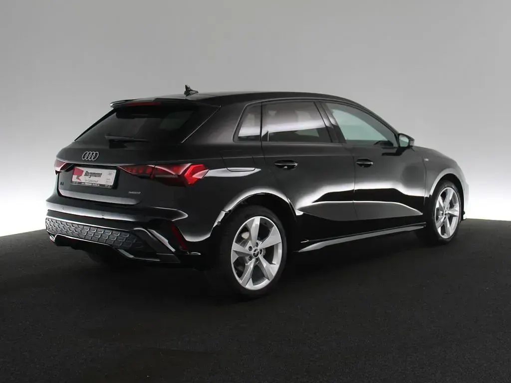 Neu Audi A3 S-Line 204 PS (150 kW) 2025 Schwarz Limousine