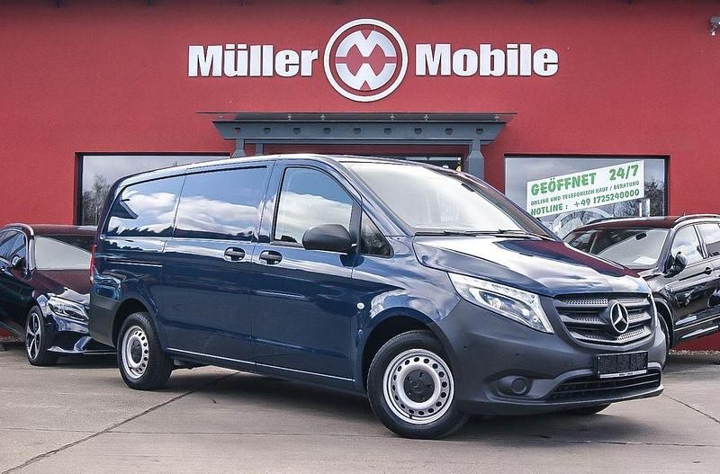 Gebraucht Mercedes Vito 136 PS (100 kW) 2016 Navyblau Van