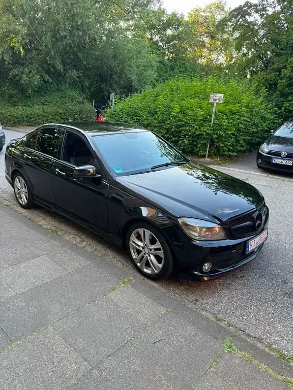Gebraucht Mercedes C320 224 PS (164 kW) 2008 Schwarz Limousine