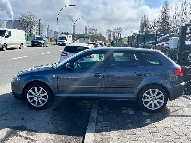 Gebraucht Audi A3 Ambition 102 PS (75 kW) 2006 Grau Kleinwagen