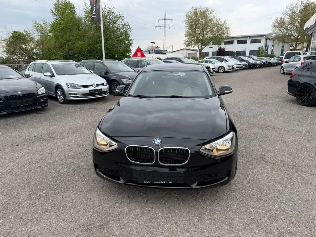 Gebraucht BMW 114 Performance 110 PS (80 kW) 2014 Schwarz Kleinwagen