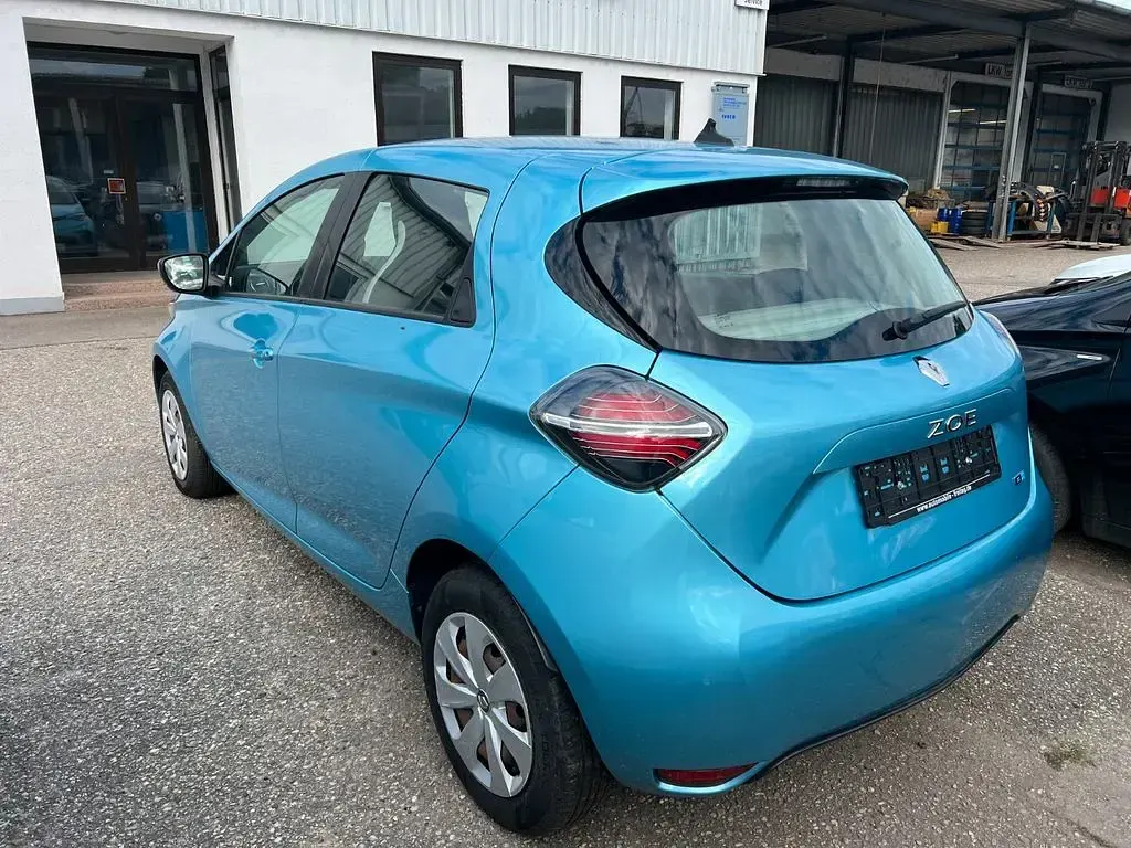 Gebraucht Renault Zoe Life 50 kW (69 PS) 2021 Blau Kleinwagen
