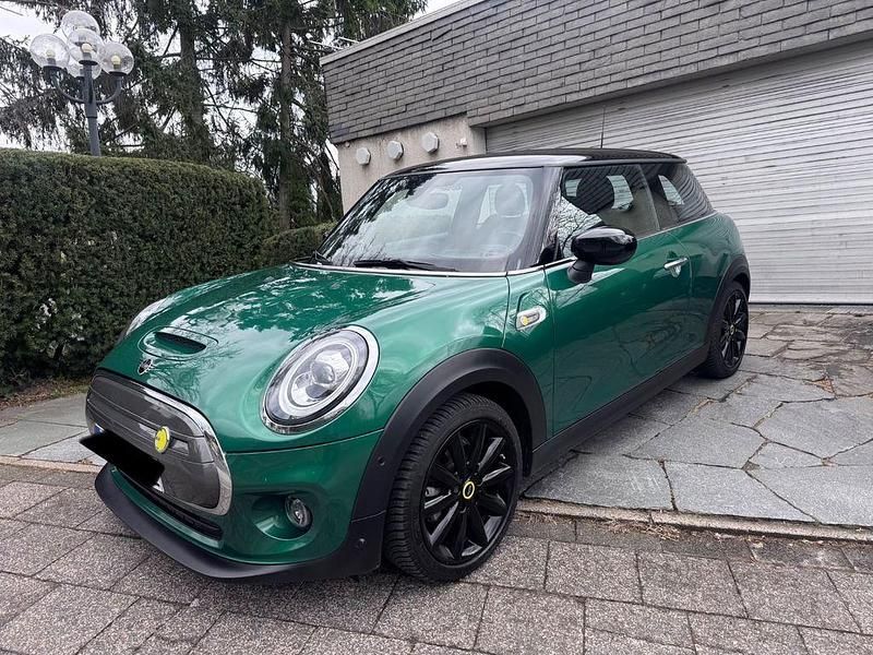 Gebraucht Mini Cooper SE 135 kW (184 PS) 2020 Grün Kleinwagen