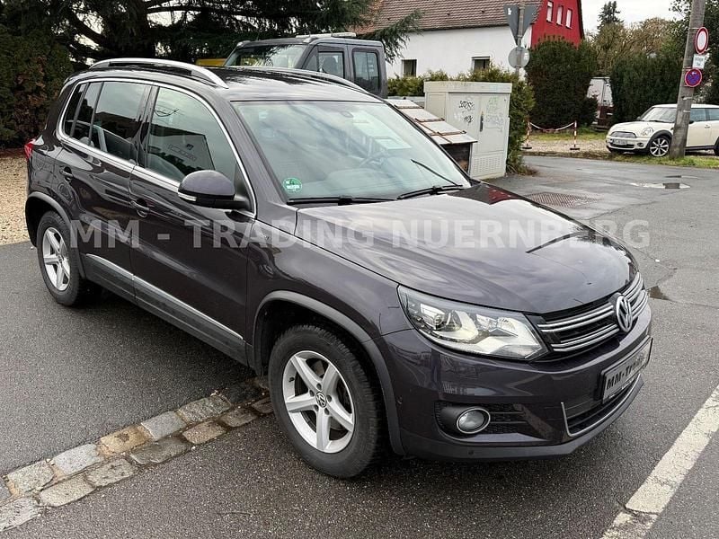 Gebraucht VW Tiguan LOUNGE 110 PS (80 kW) 2016 Grau SUV