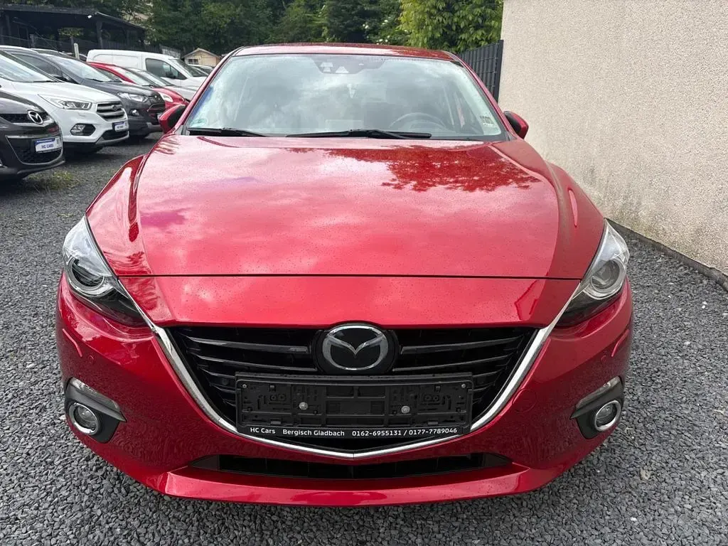 Gebraucht Mazda 3 Sports-Line 150 PS (110 kW) 2015 Rot Limousine