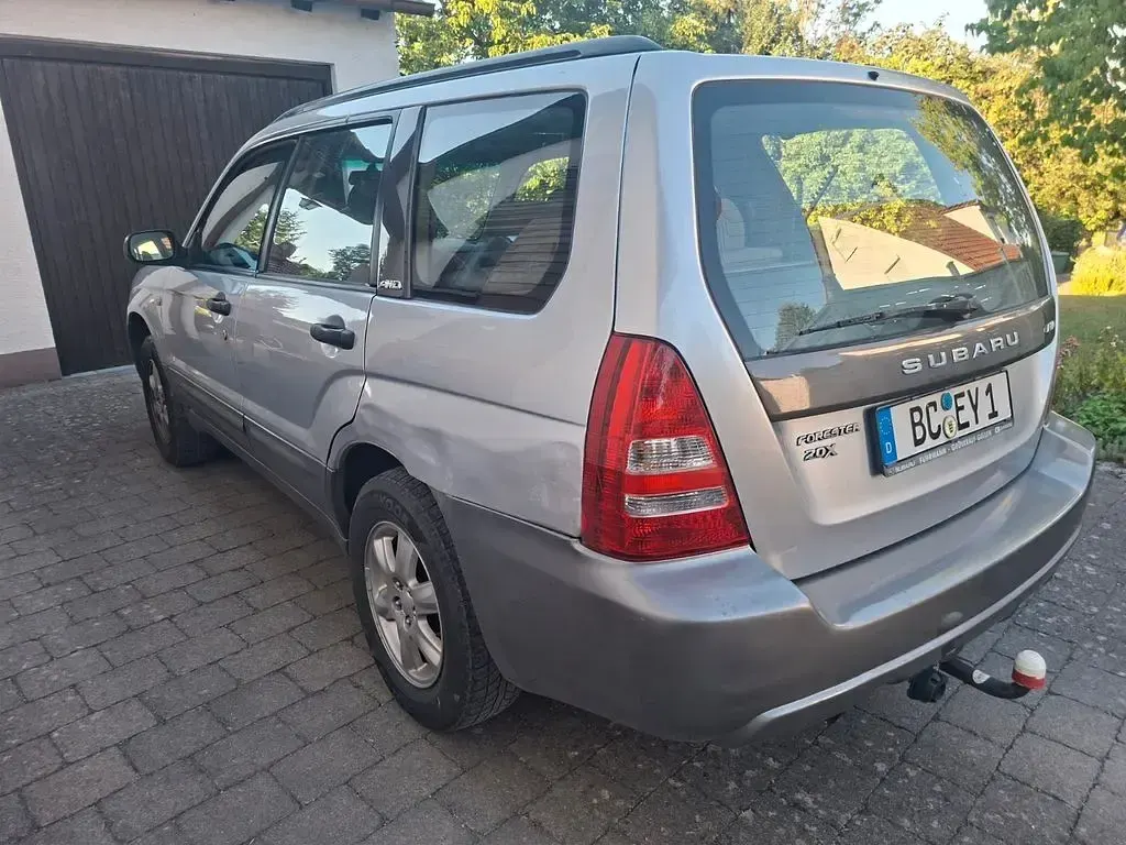 Gebraucht Subaru Forester Active 125 PS (91 kW) 2003 Silber SUV
