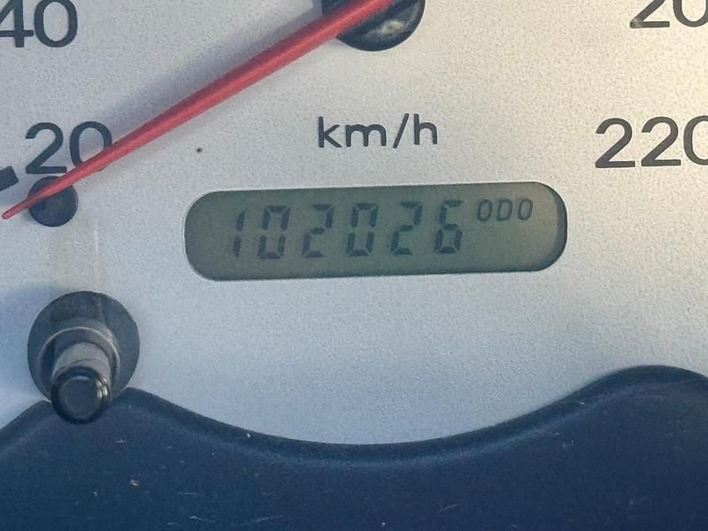 Second-hand Ford Ka 70 CP (51 kW) 2006 Albastru Hatchback