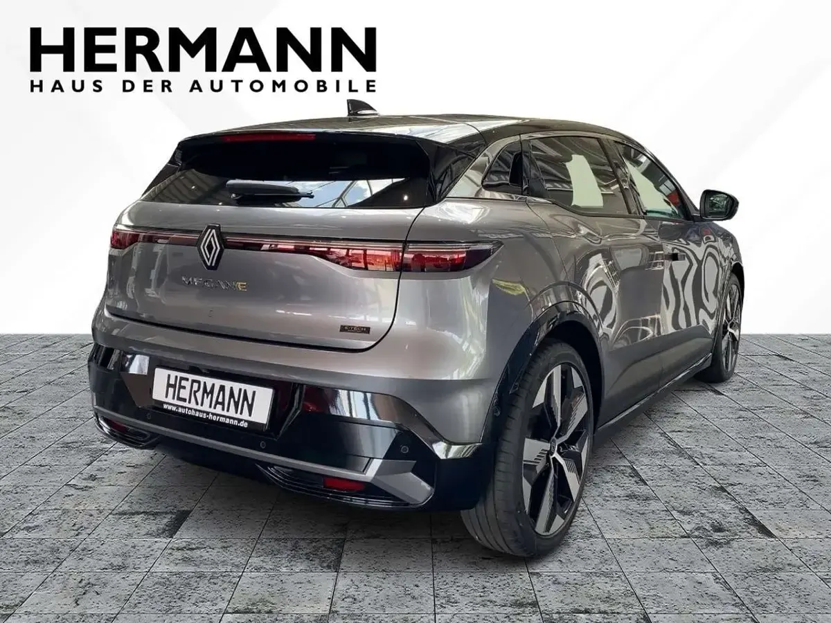 Gebraucht Renault Megane E-Tech Komfort 160 kW (218 PS) 2025 Dolomitgrau, black pearlschw Limousine