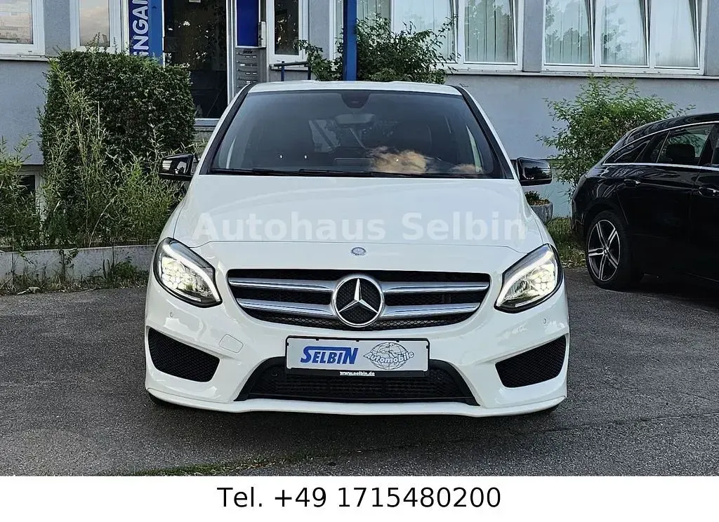 Gebraucht Mercedes B200 Sport 136 PS (100 kW) 2014 Weiß Kleinwagen